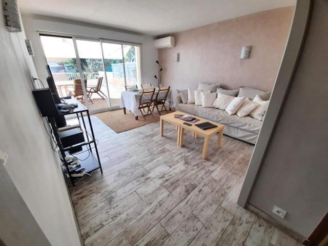 Calypso Apartment Cassis Exterior photo